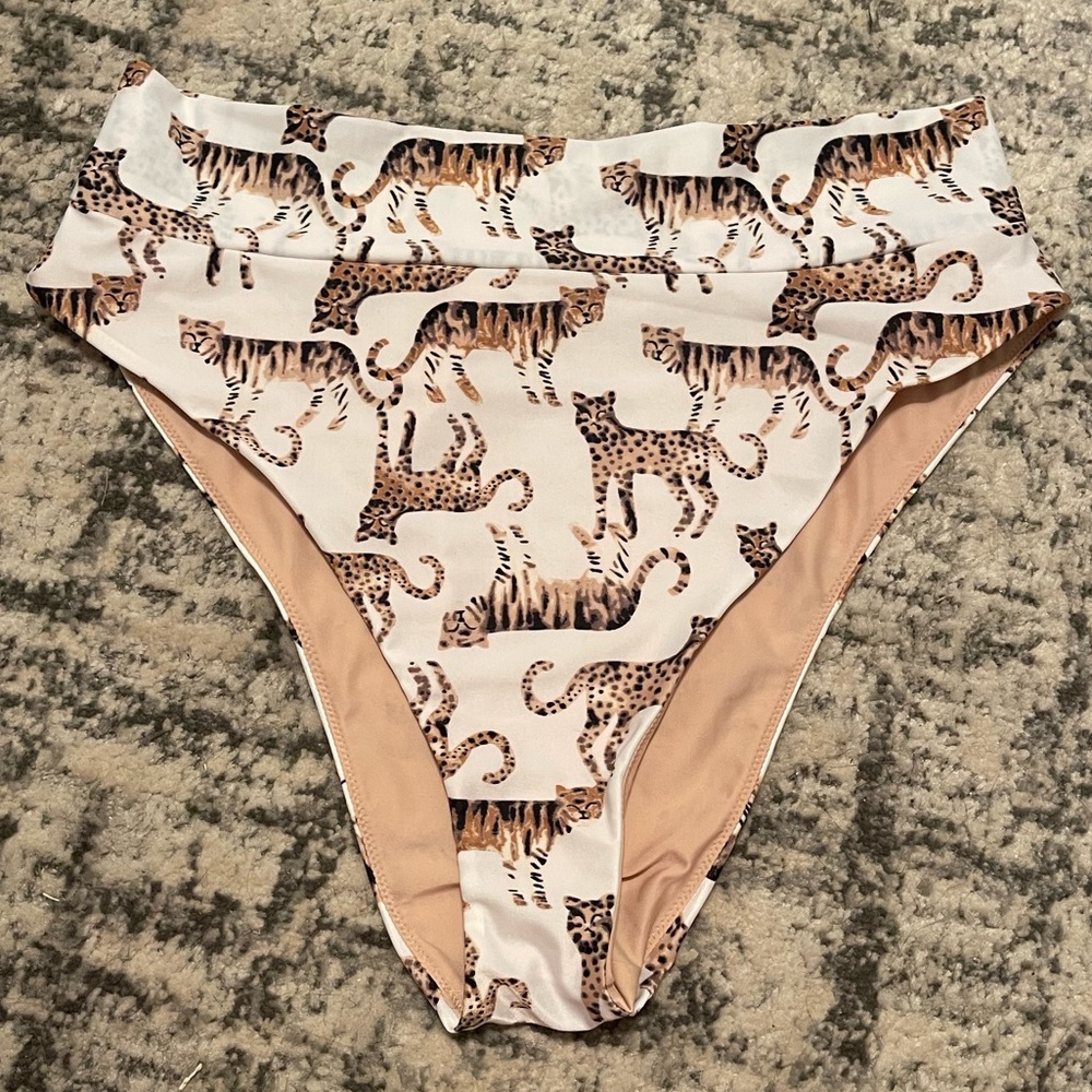 Aerie High Cut Cheeky Bikini Bottom 🐆🐅
